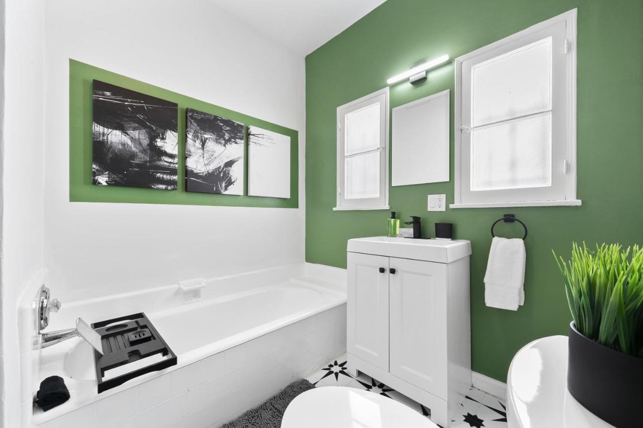 Beverly Hills Stylish & Central 1 Bedroom Apt + Parking Los Angeles Extérieur photo